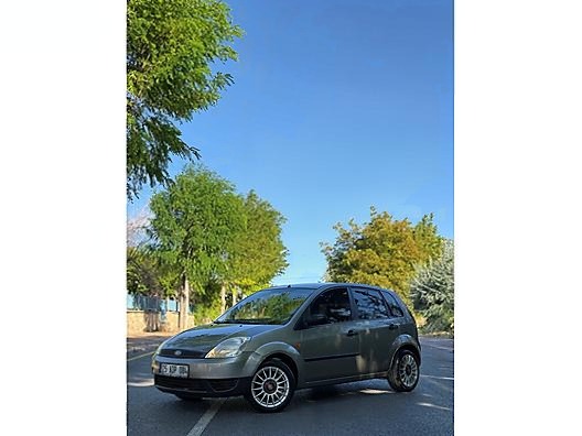 2004 FİESTA 1.4 TDCİ KLİMALI MASRAFSIZ 300KM KARTA TAKSİT İMKANI
